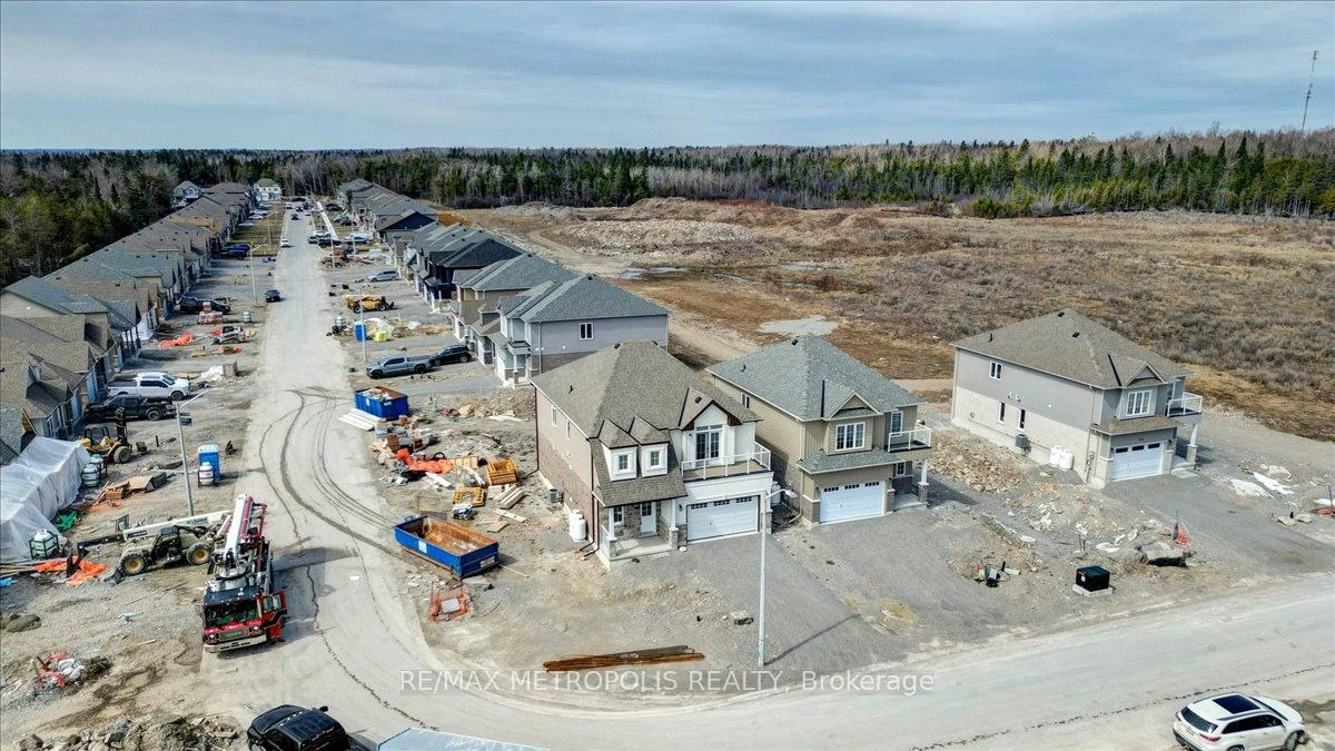 78 Hillcroft Way, Kawartha Lakes, ON, K0M 1A0 - 5