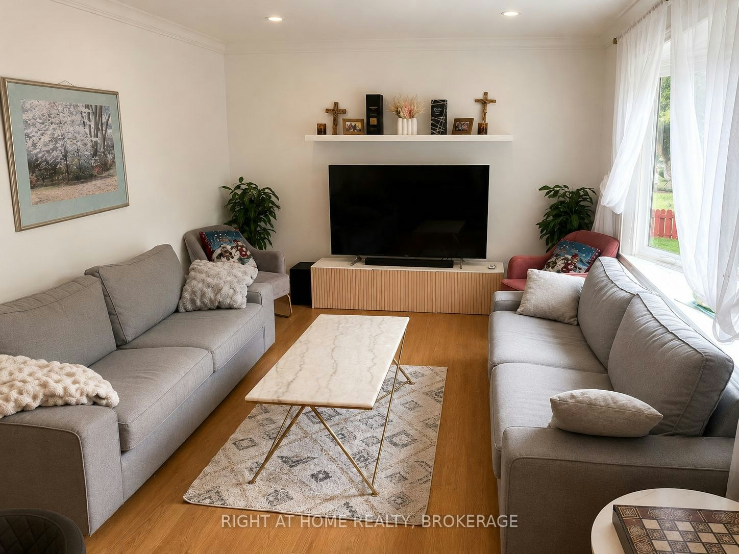 Main-19 White Street, St. Catharines, ON, L2N 1Z3 - 3