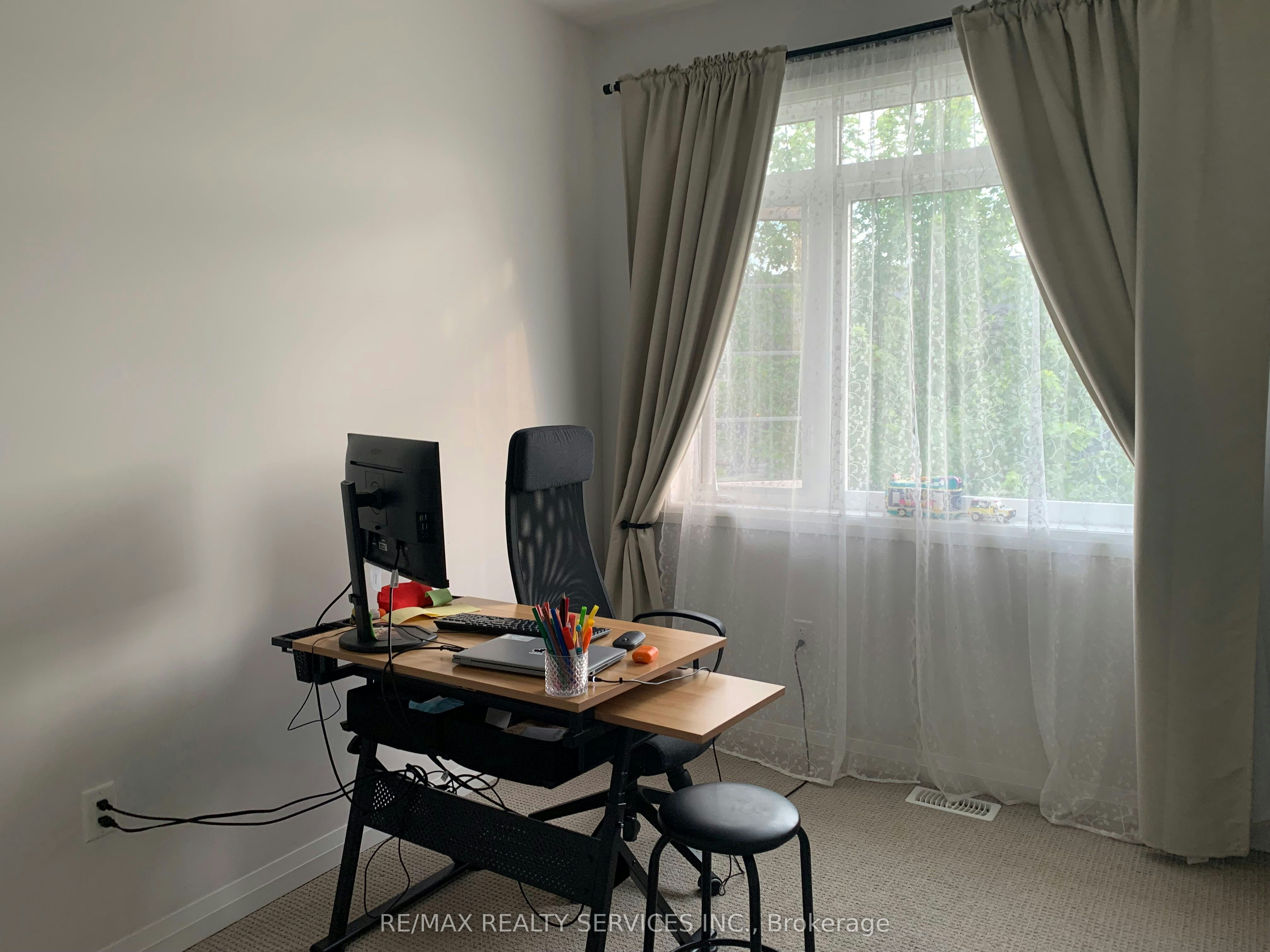 6 Shay Lane, Hamilton, ON, L9G 3K9 - 6