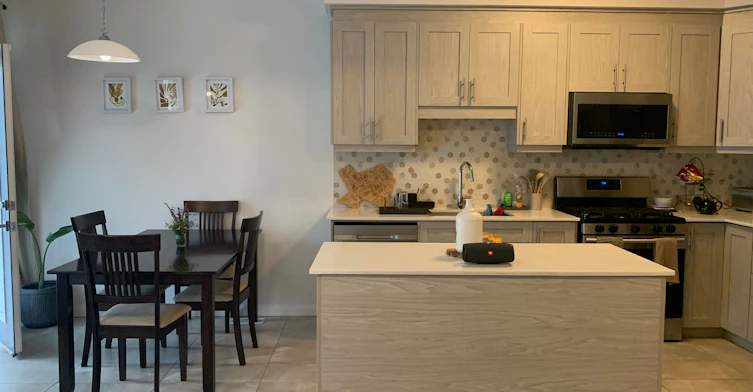 6 Shay Lane, Hamilton, ON, L9G 3K9 - 4