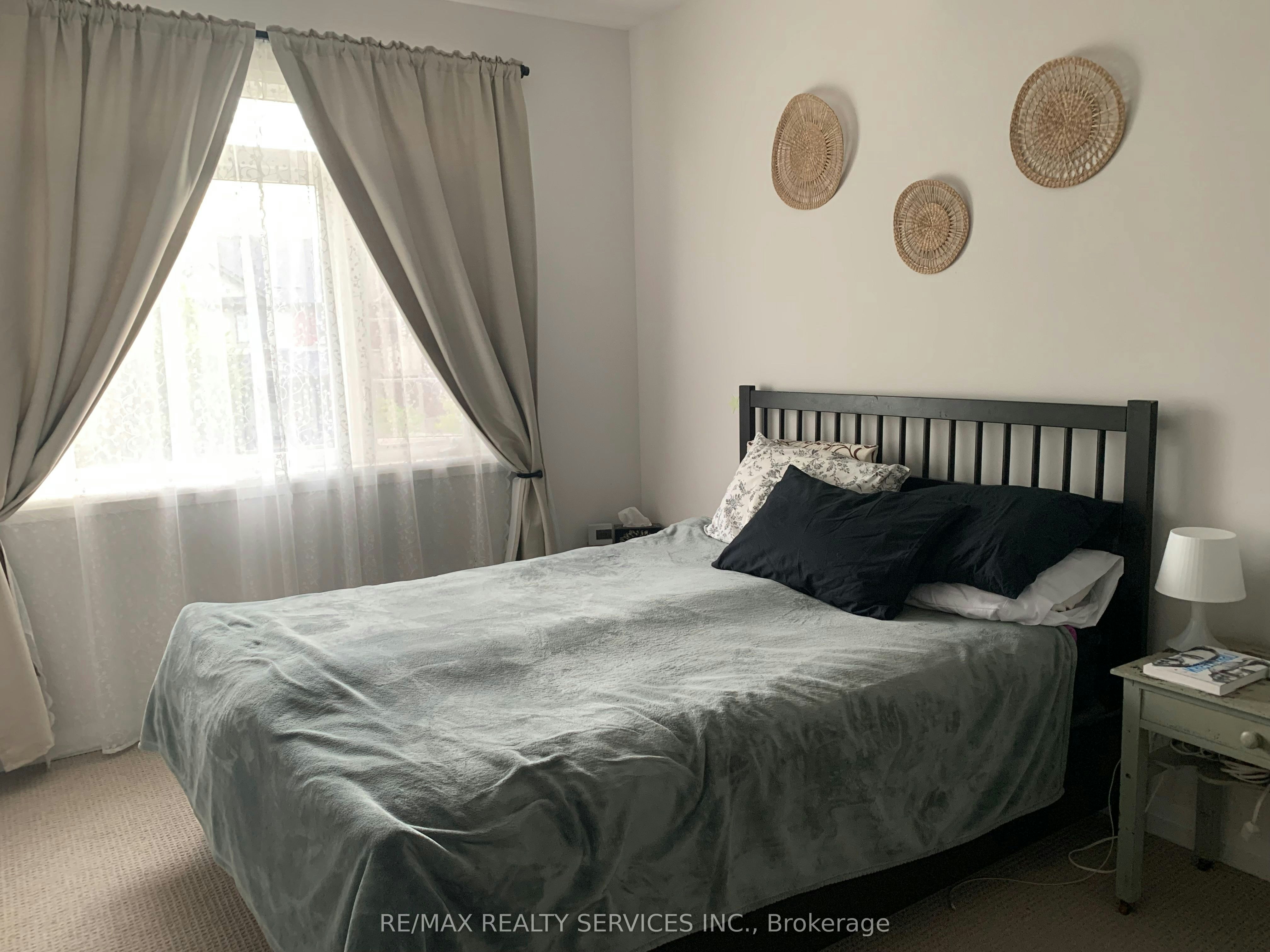 6 Shay Lane, Hamilton, ON, L9G 3K9 - 5
