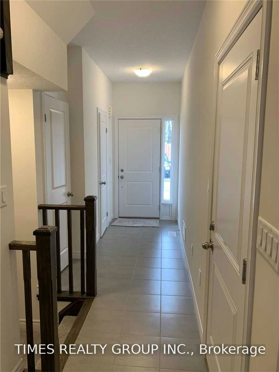 12 Cleland Avenue, Hamilton, ON, L9K 0J9 - 4