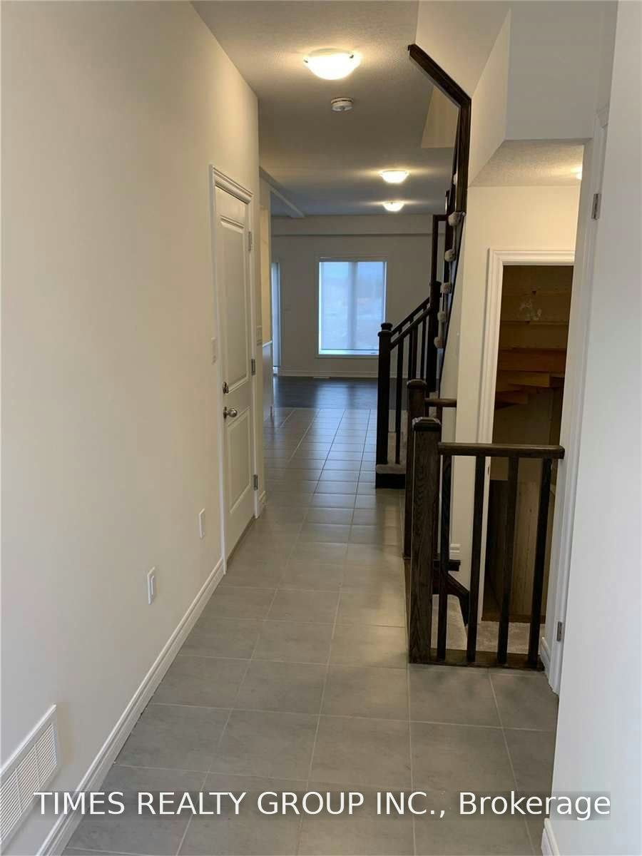 12 Cleland Avenue, Hamilton, ON, L9K 0J9 - 3