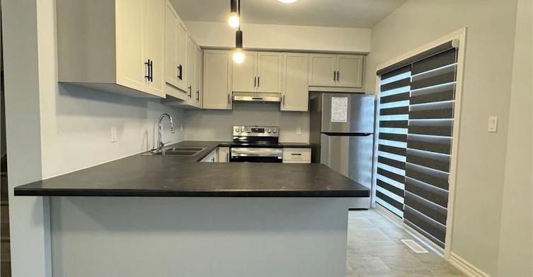 49-3 Mann Trail, Welland, ON, L3C 0K2 - 4