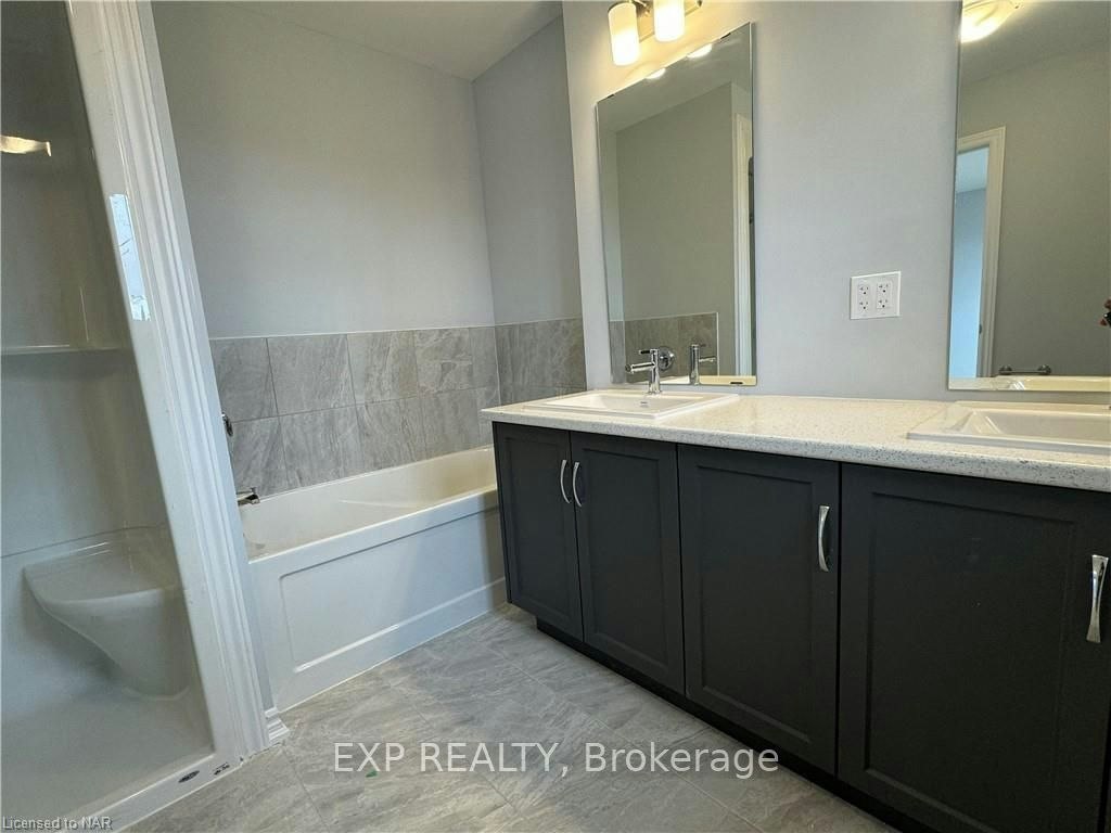 49-3 Mann Trail, Welland, ON, L3C 0K2 - 19