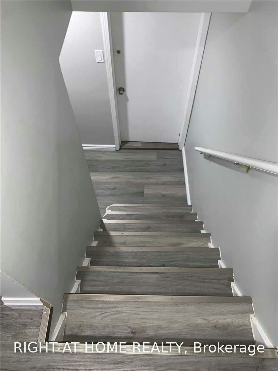 3 Martin Avenue, Cambridge, ON, N1R 3A3 - 7