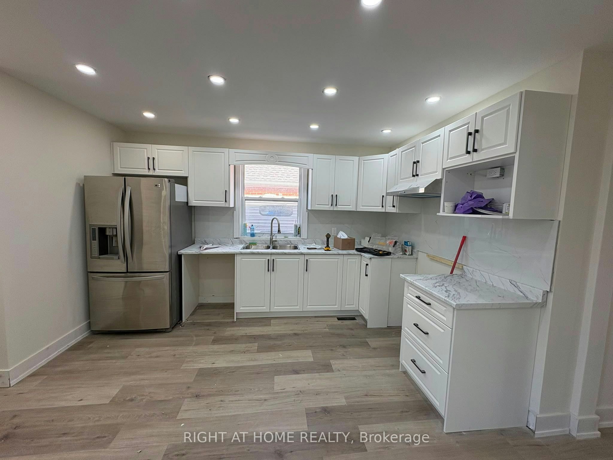 3 Martin Avenue, Cambridge, ON, N1R 3A3 - 9