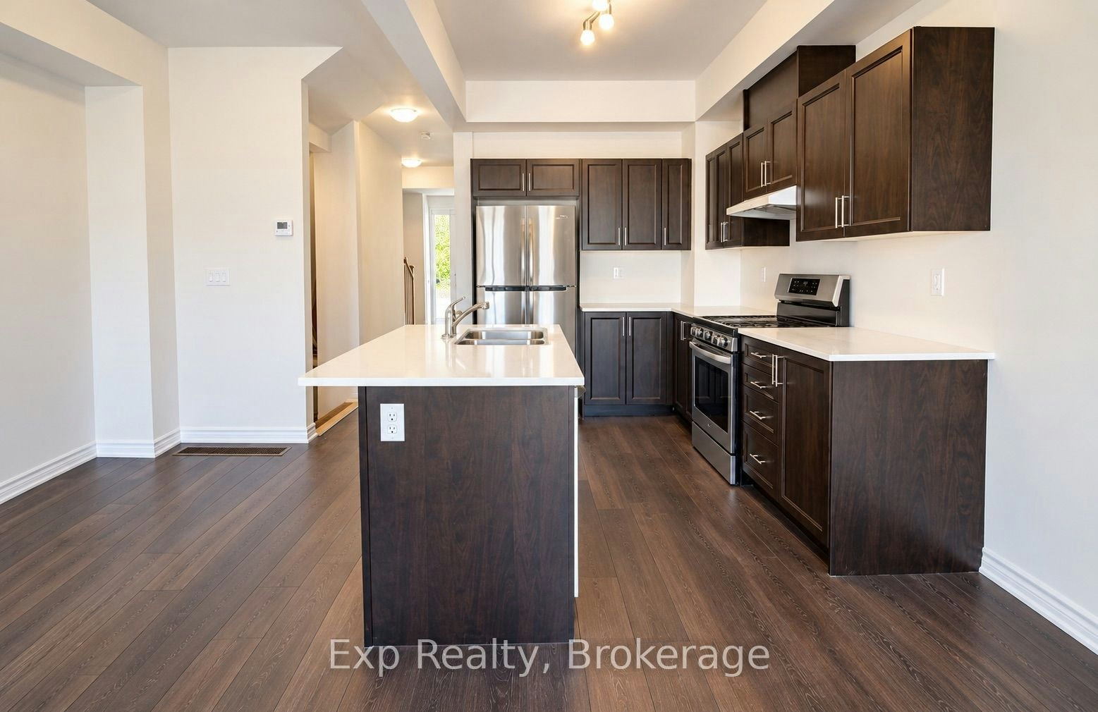 39 Lincoln Drive, Belleville, ON, K8N 0T7 - 4