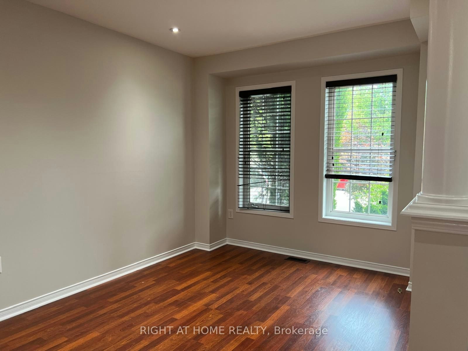 39 Golden Iris Crescent, Hamilton, ON, L8B 0R6 - 7