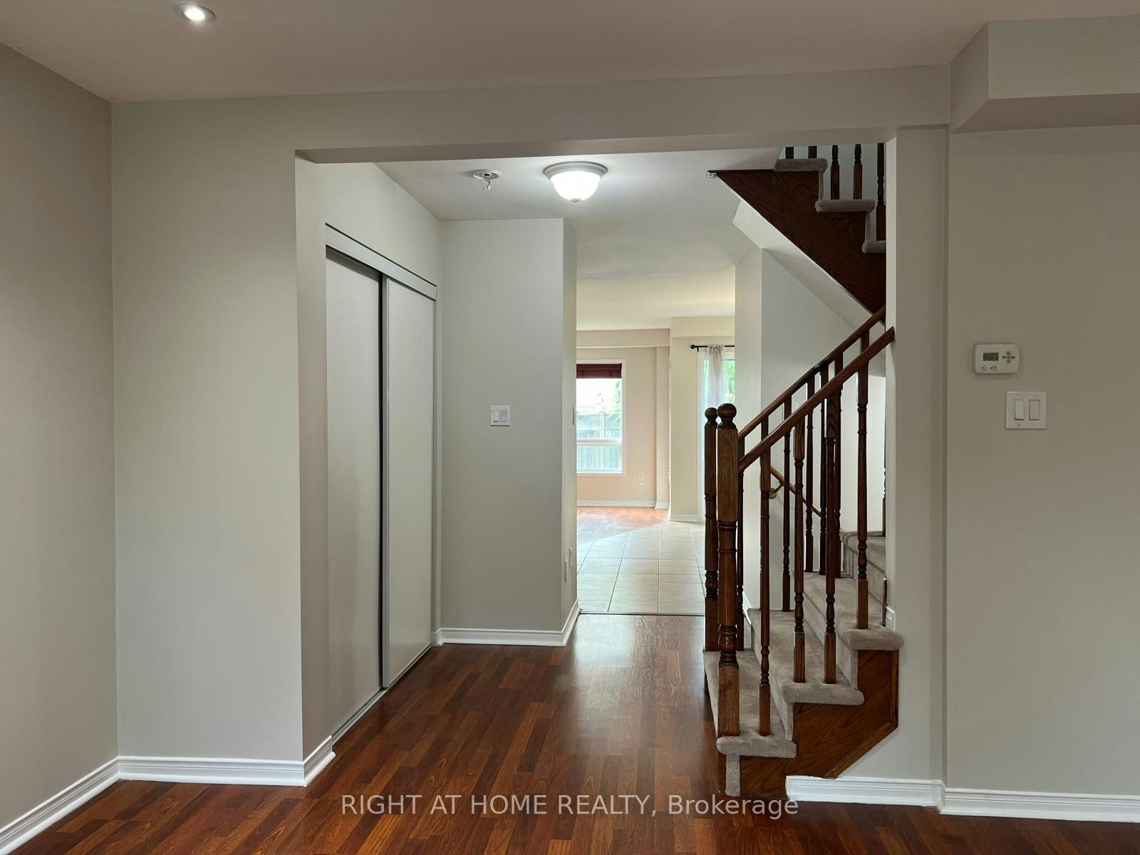39 Golden Iris Crescent, Hamilton, ON, L8B 0R6 - 9