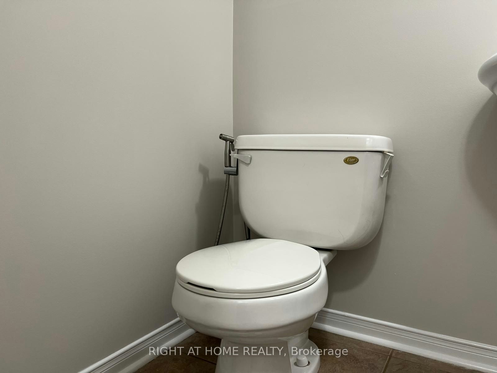 39 Golden Iris Crescent, Hamilton, ON, L8B 0R6 - 11