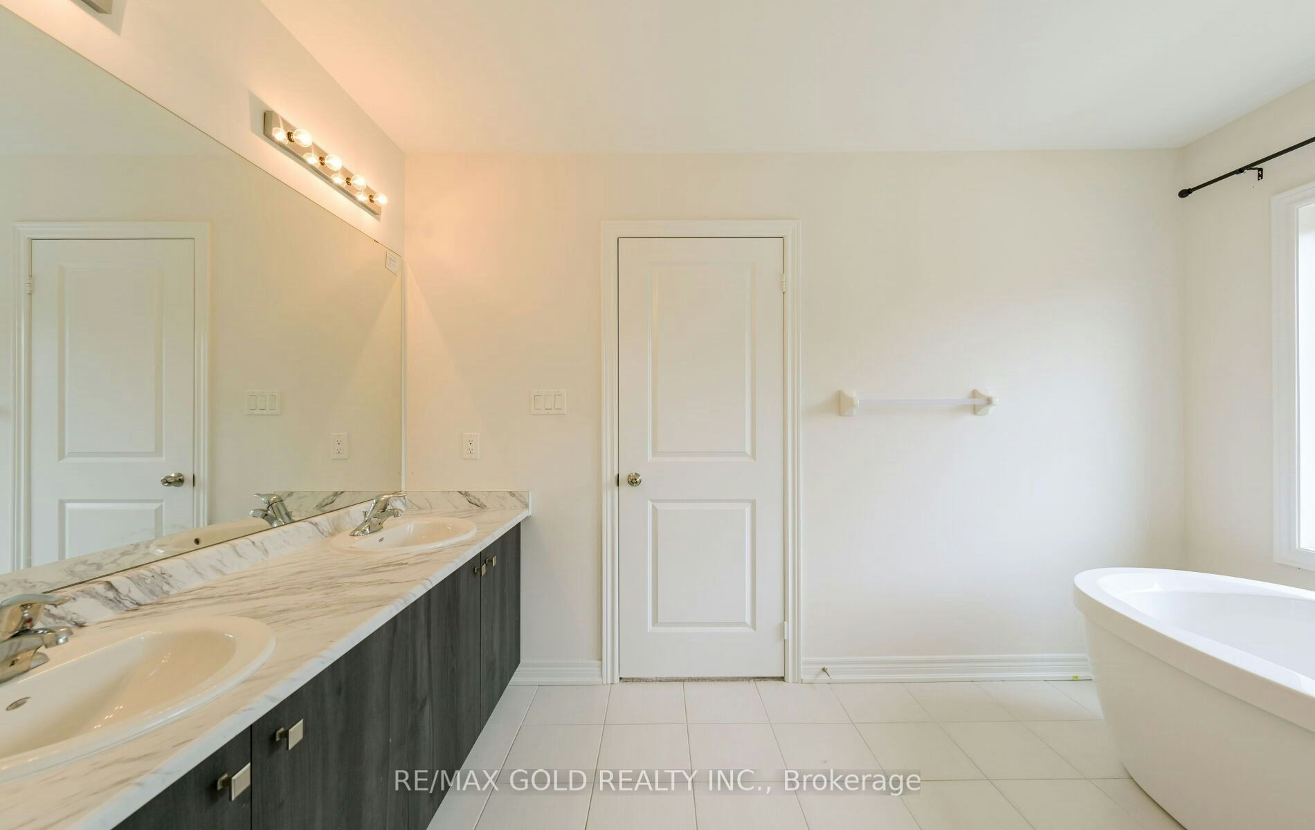 124 Limestone Lane, Shelburne, ON, L9V 3Y4 - 24