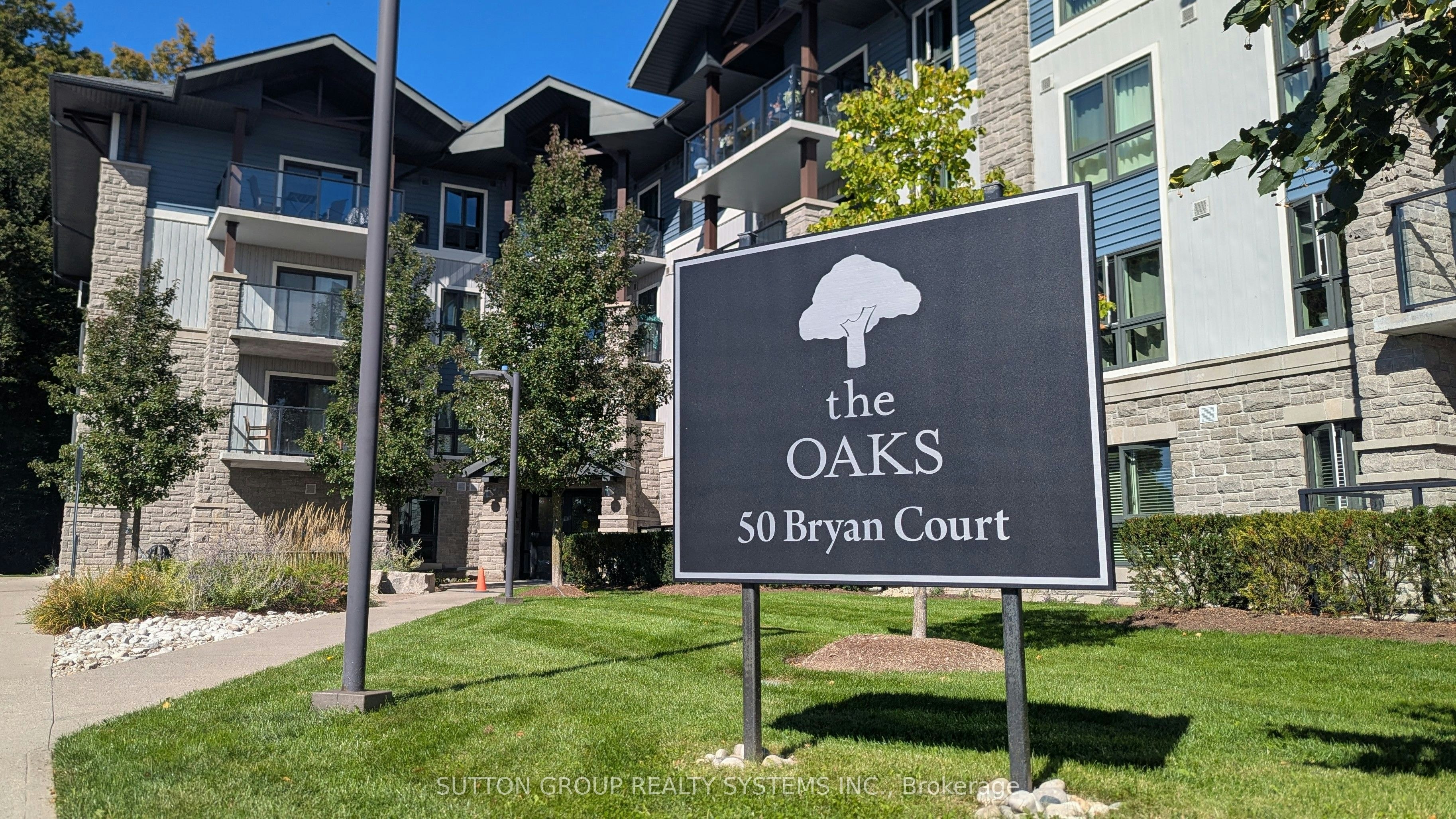 407-50 Bryan Court, Kitchener, ON, N2A 4N4
