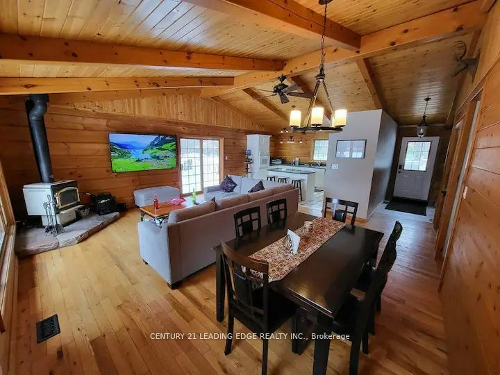 1095 Conservation Road, Gravenhurst, ON, P1P 1R3 - 4