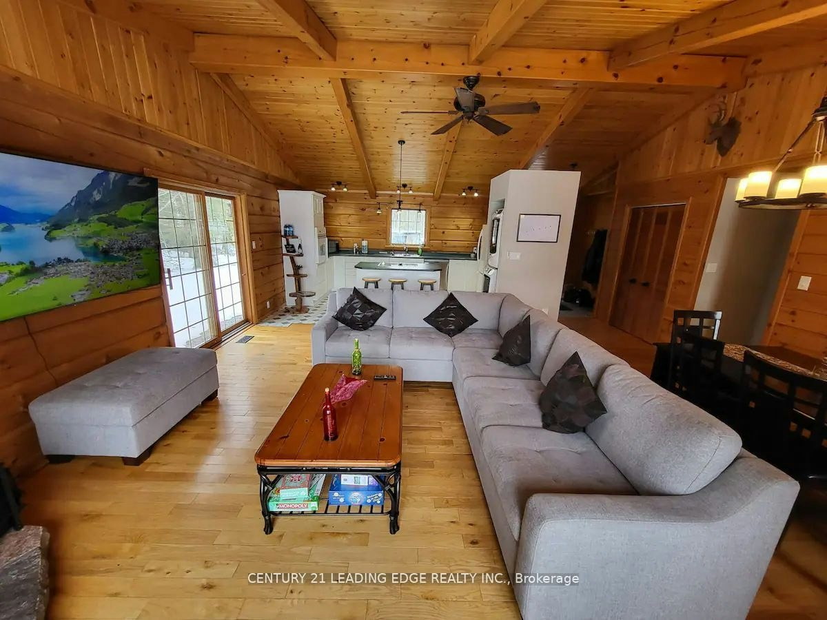 1095 Conservation Road, Gravenhurst, ON, P1P 1R3 - 6