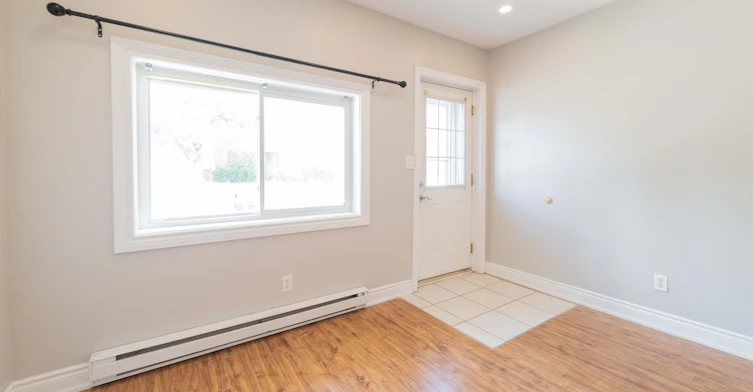 187 Erie Street, Port Colborne, ON, L3K 4M5 - 4