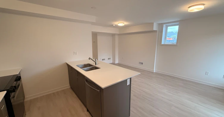 35-42 Lowes Rd. West Road, Guelph, ON, N1G 0H6 - 5