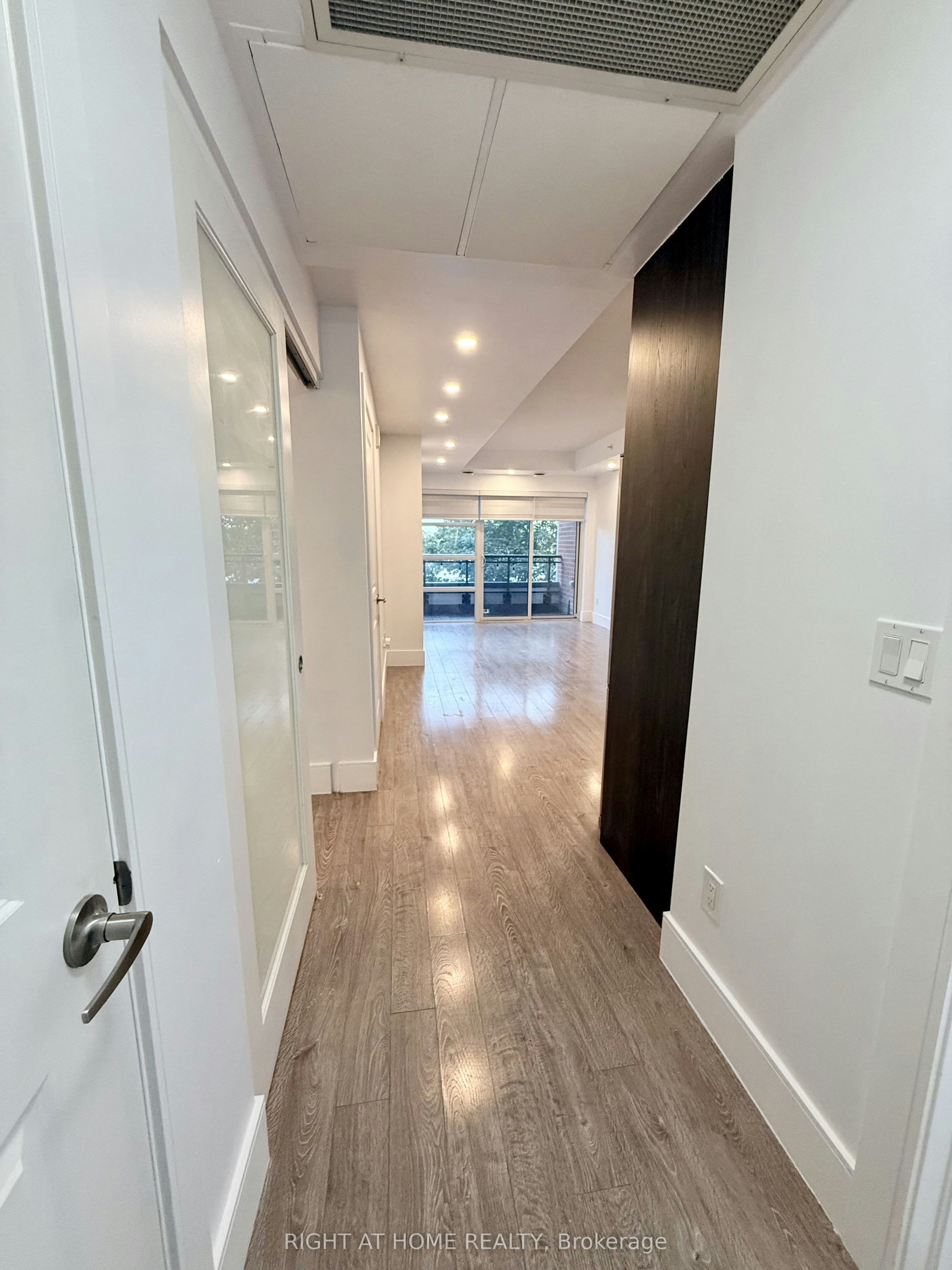 219-155 St Leger Street, Kitchener, ON, N2H 0B9 - 3