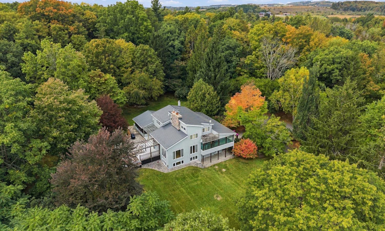 3282 Williamson Road