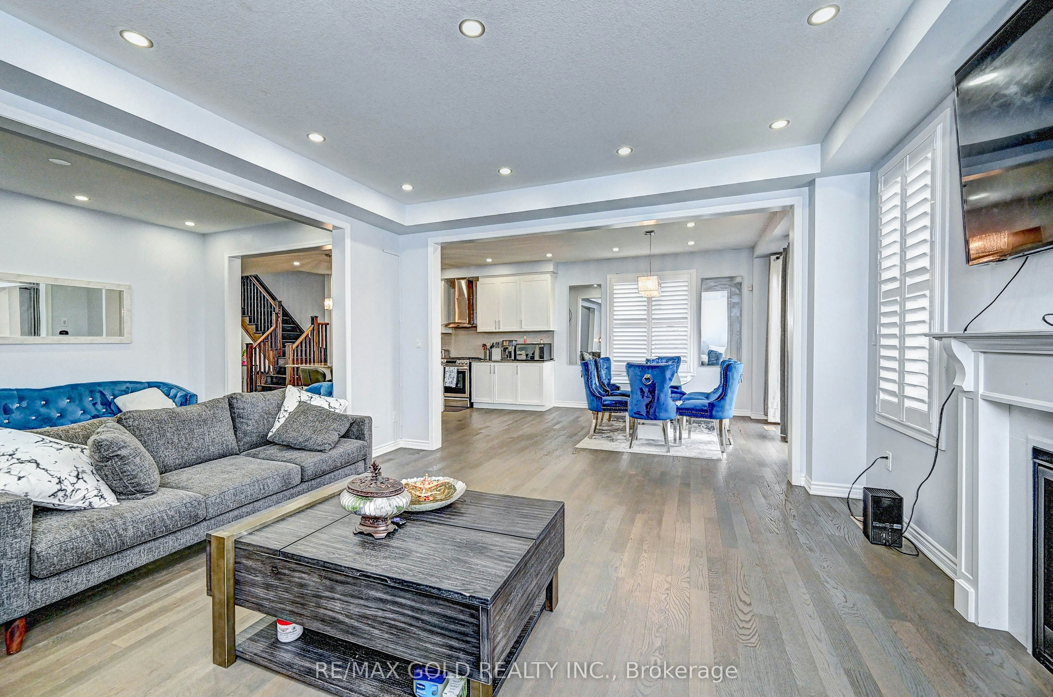 8 Dressage Trail, Cambridge, ON, N3E 0C3 - 10