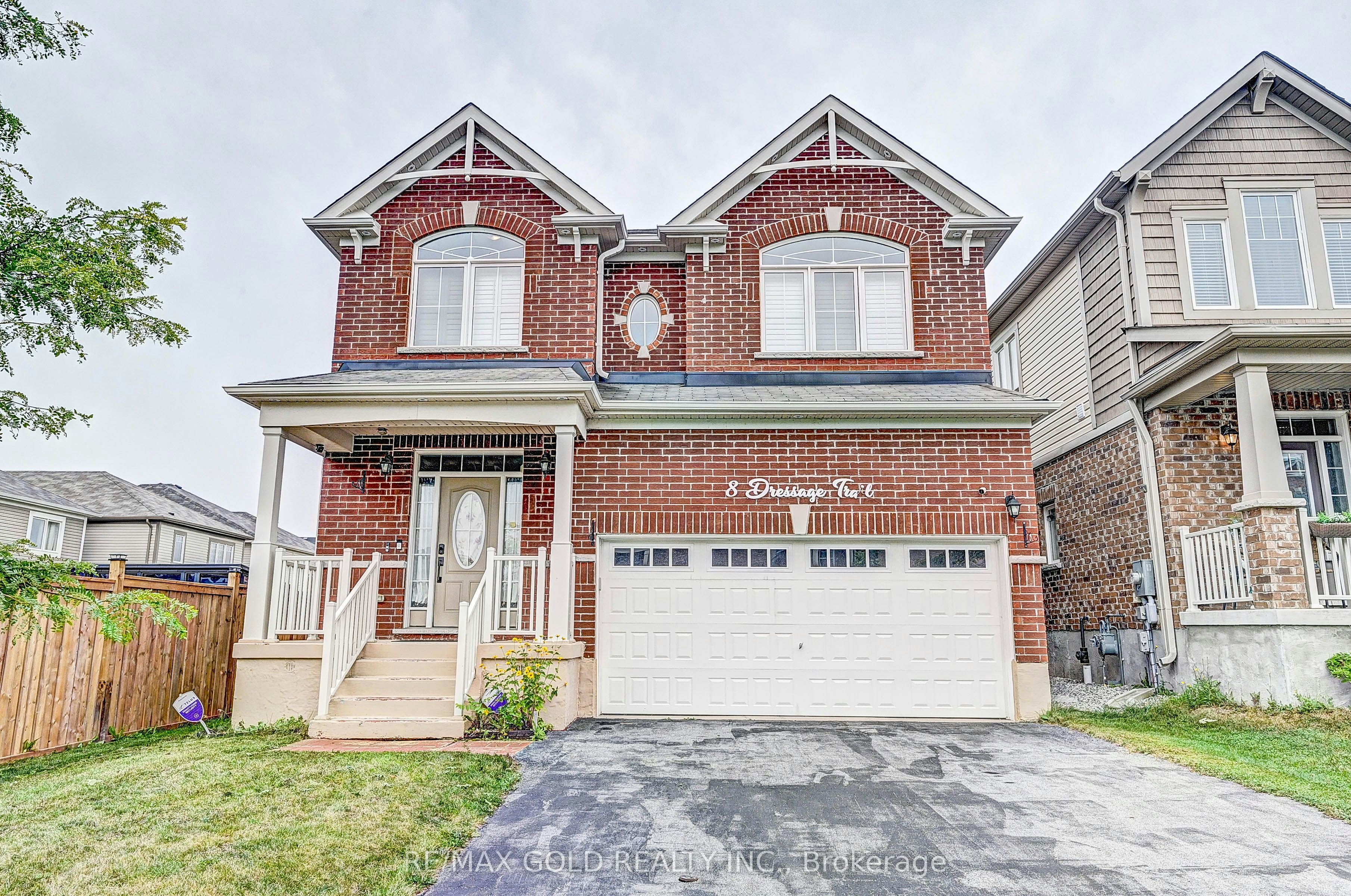 8 Dressage Trail, Cambridge, ON, N3E 0C3