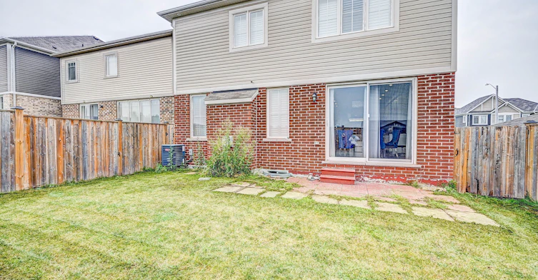8 Dressage Trail, Cambridge, ON, N3E 0C3 - 47