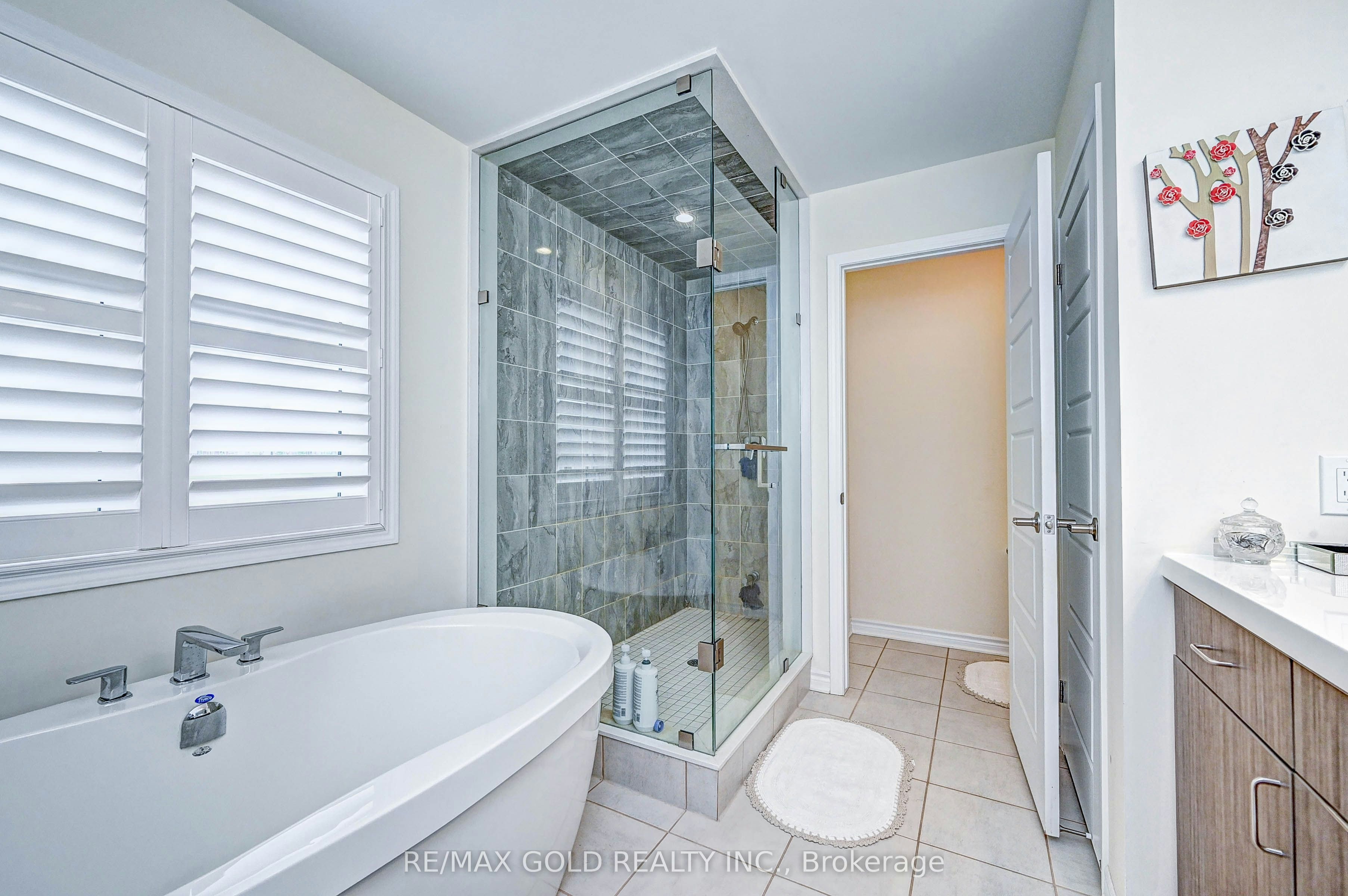 8 Dressage Trail, Cambridge, ON, N3E 0C3 - 31