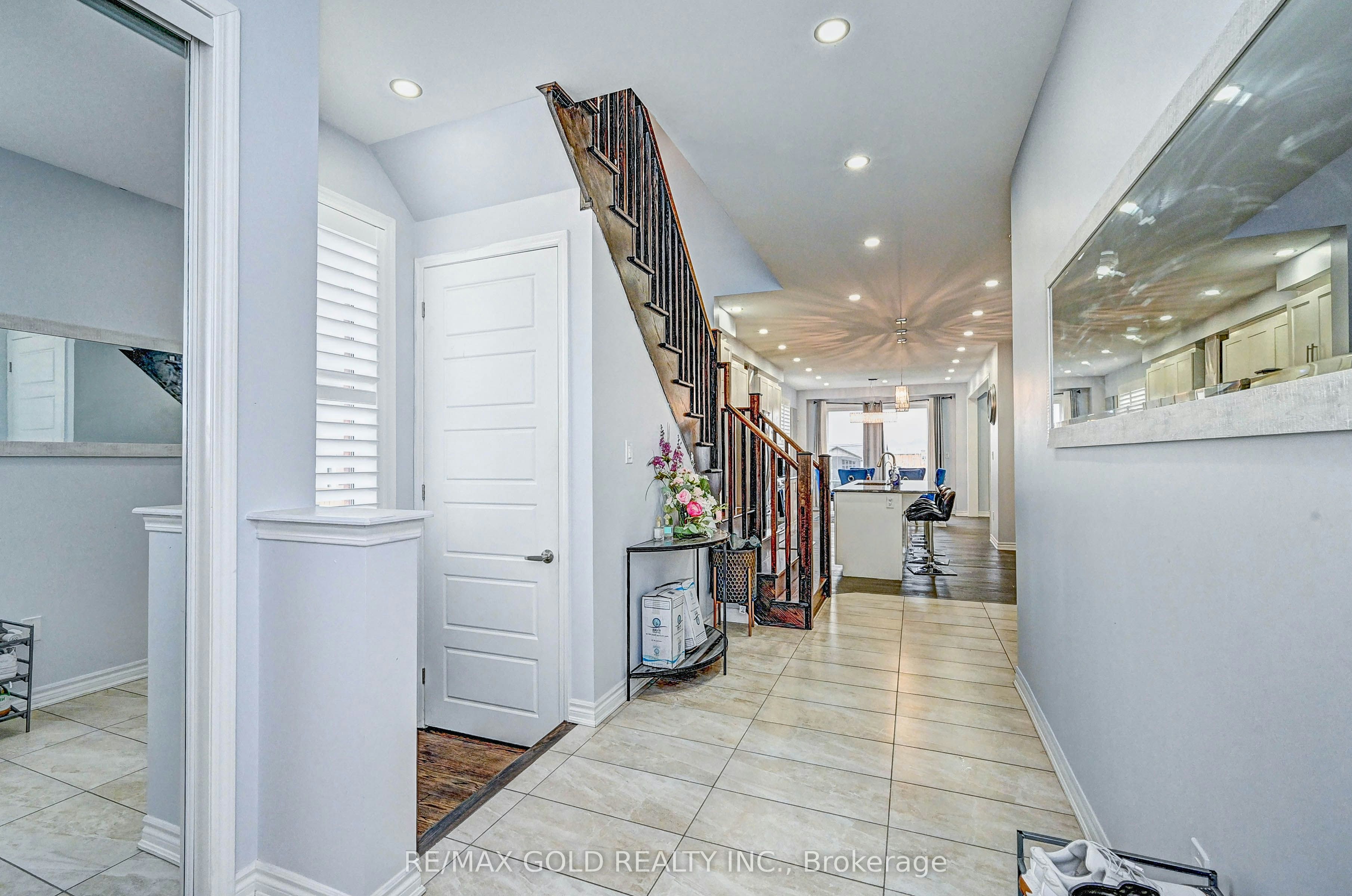 8 Dressage Trail, Cambridge, ON, N3E 0C3 - 21