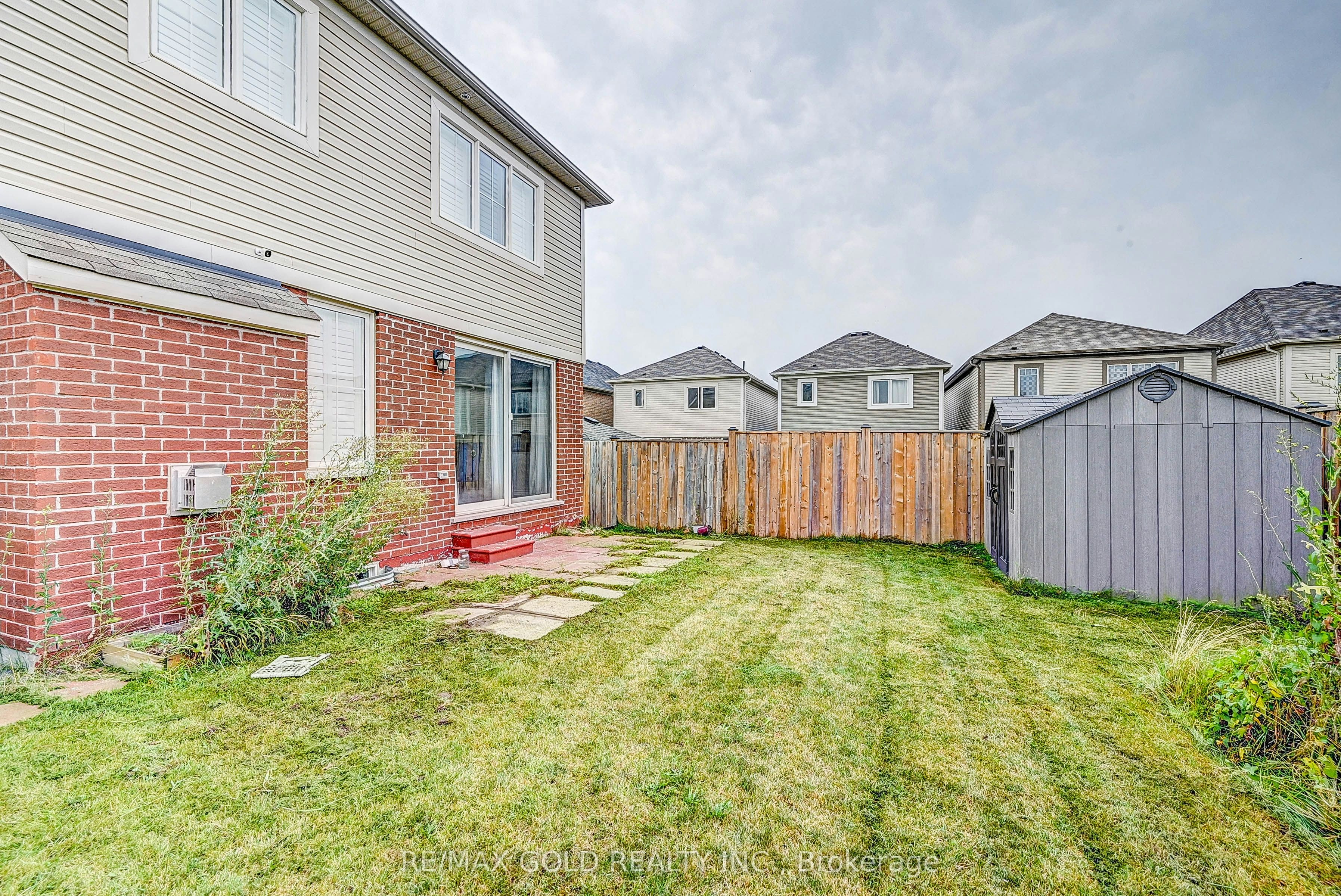 8 Dressage Trail, Cambridge, ON, N3E 0C3 - 49