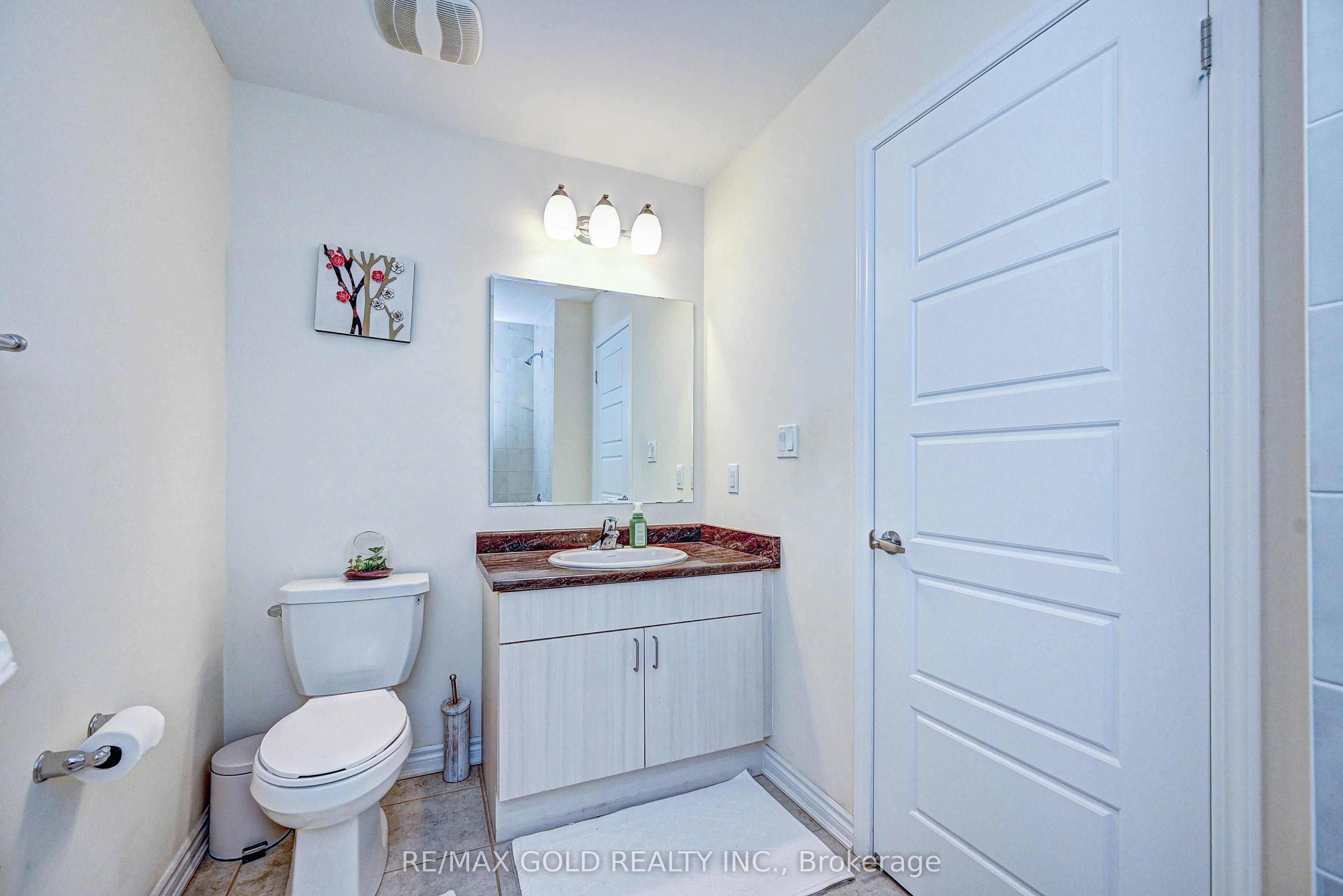 8 Dressage Trail, Cambridge, ON, N3E 0C3 - 34