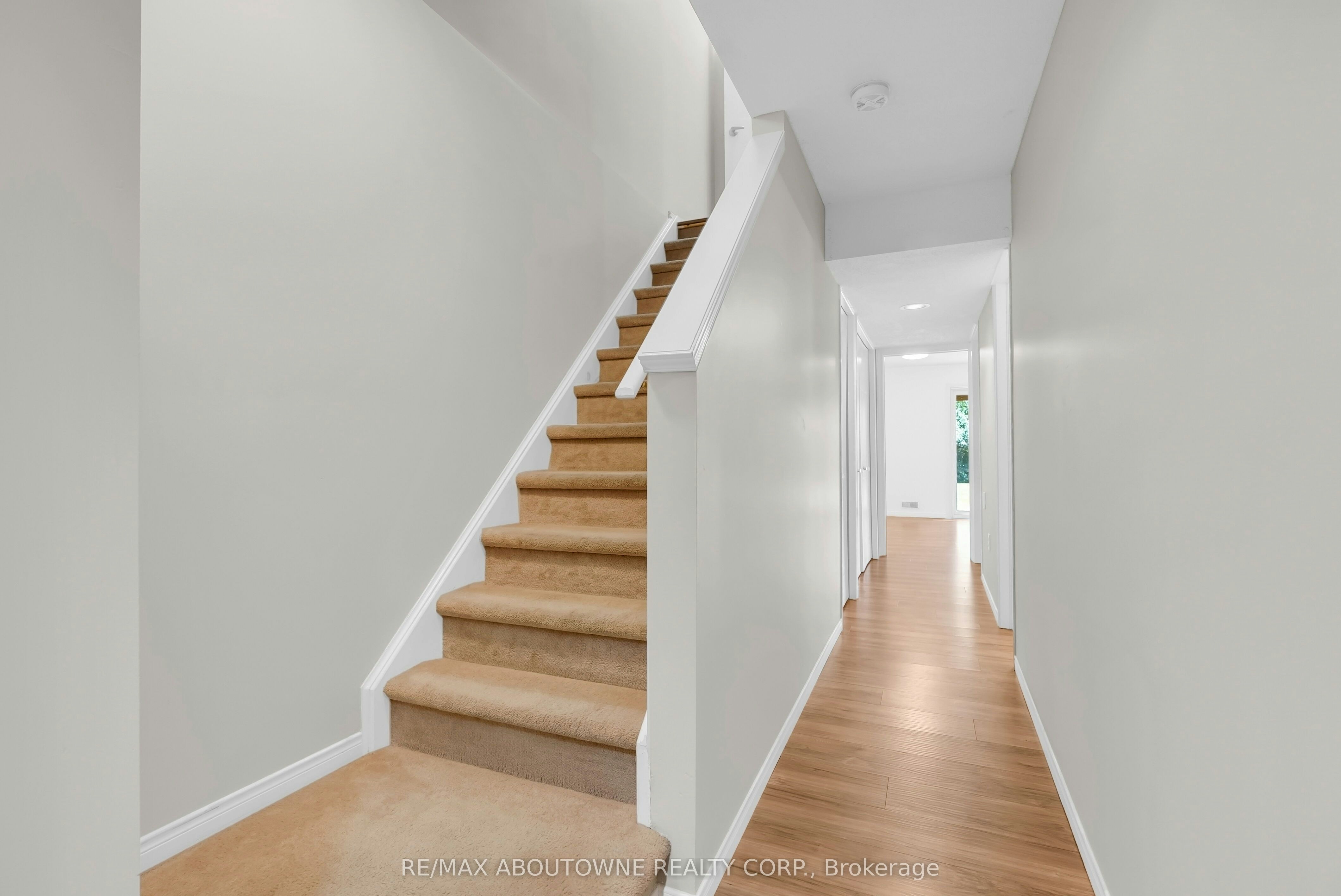 15-151 Clairfields Drive E, Guelph, ON, N1L 1P5 - 20
