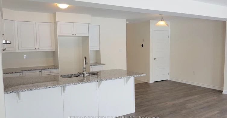 8 Watermill Street, Kitchener, ON, N2P 0H5 - 12