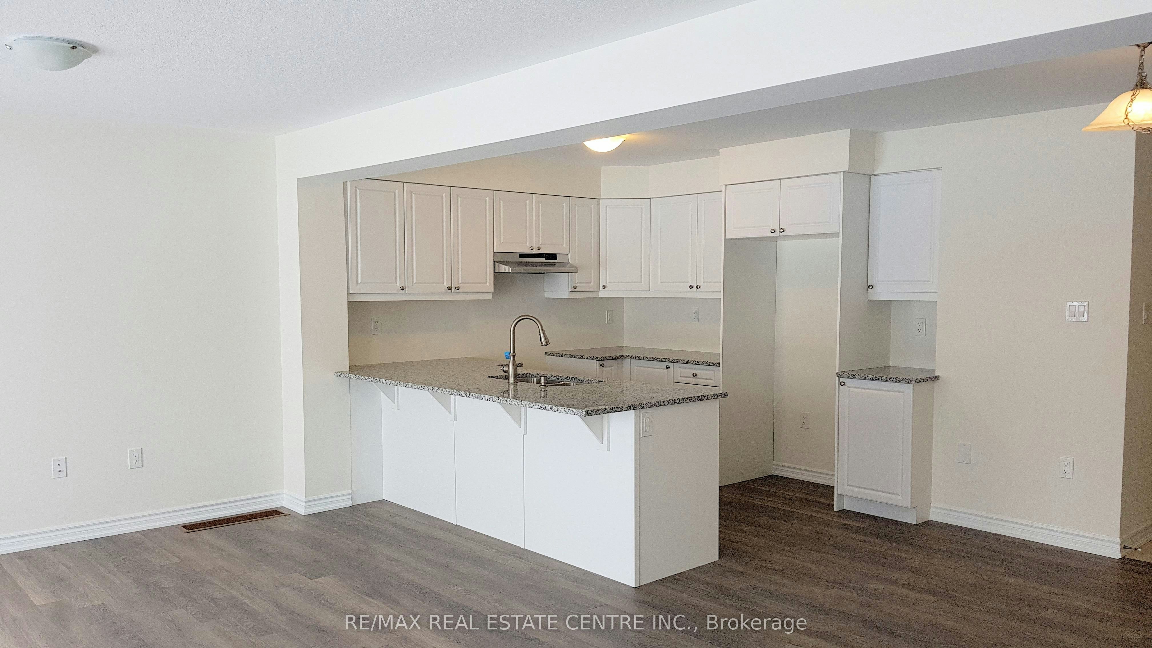 8 Watermill Street, Kitchener, ON, N2P 0H5 - 6