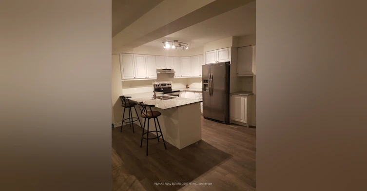 8 Watermill Street, Kitchener, ON, N2P 0H5 - 4