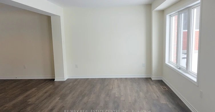 8 Watermill Street, Kitchener, ON, N2P 0H5 - 3