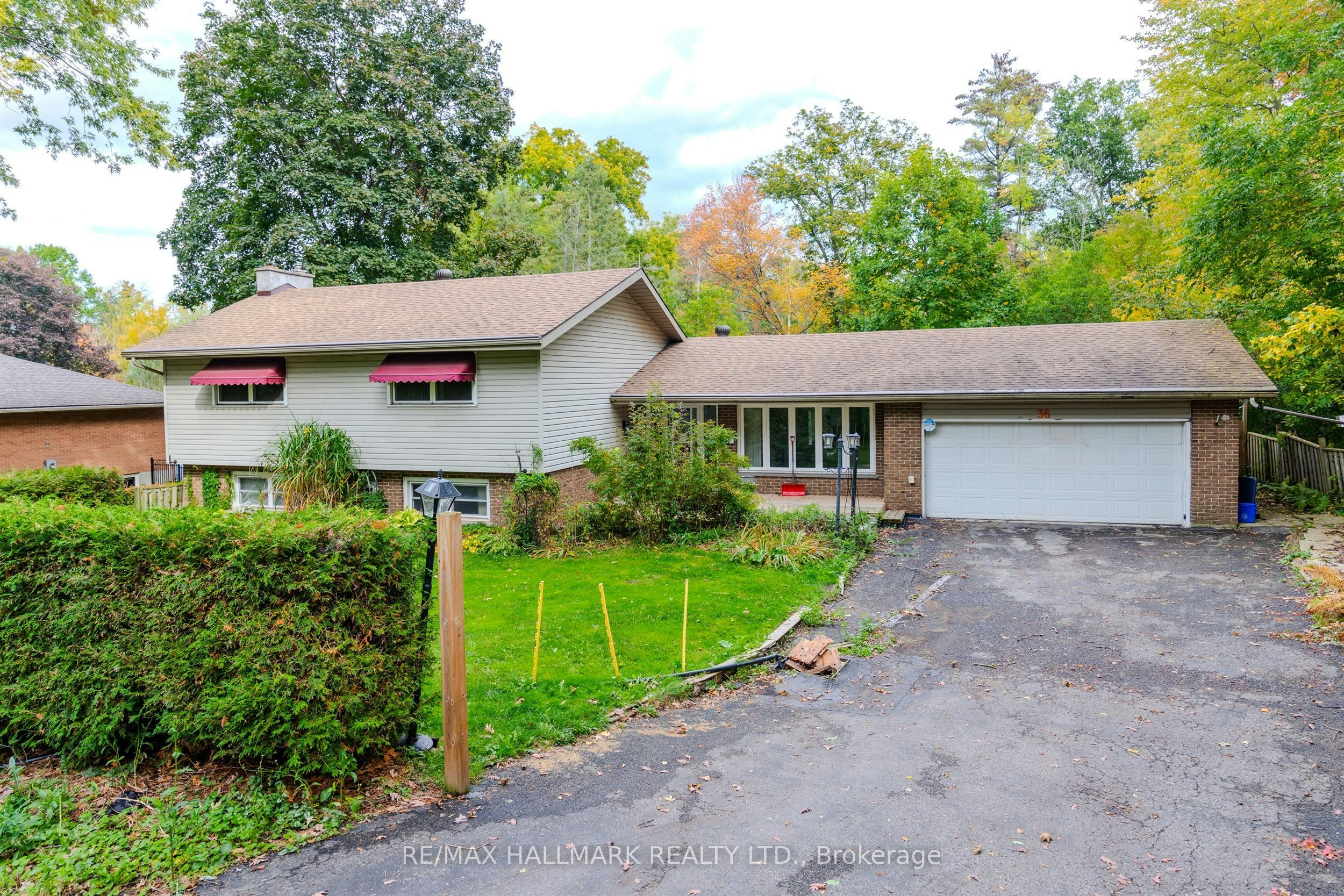 36 Summerhayes Crescent, Brantford, ON, N3R 5J3