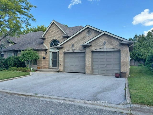 7-26 Red Haven Drive, Grimsby, ON, L3M 5K2