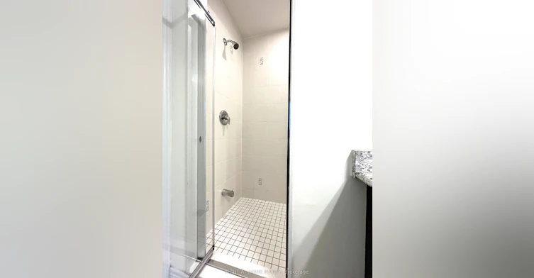 25 Rapids Lane, Hamilton, ON, L8K 0A3 - 31