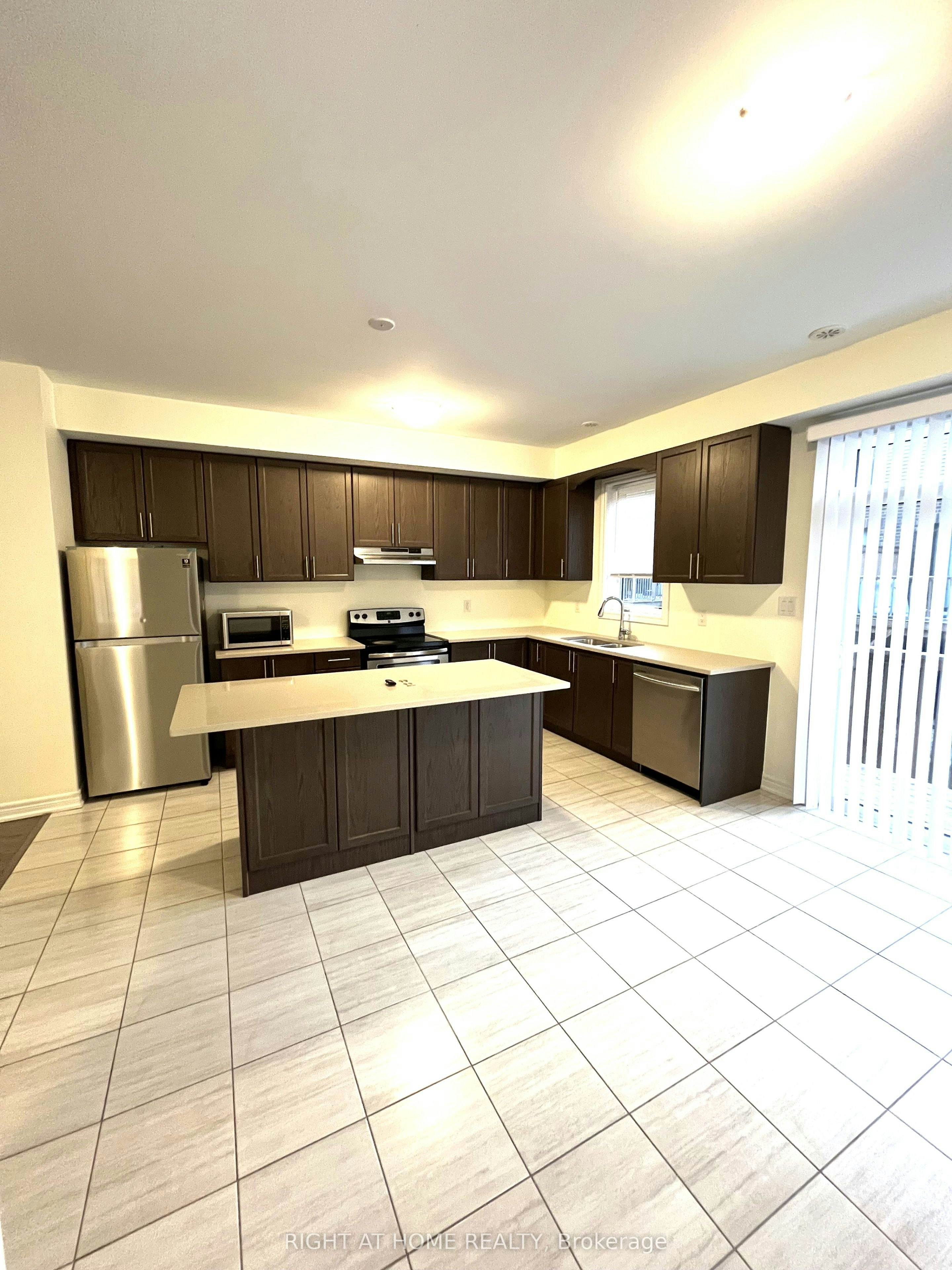 25 Rapids Lane, Hamilton, ON, L8K 0A3 - 16