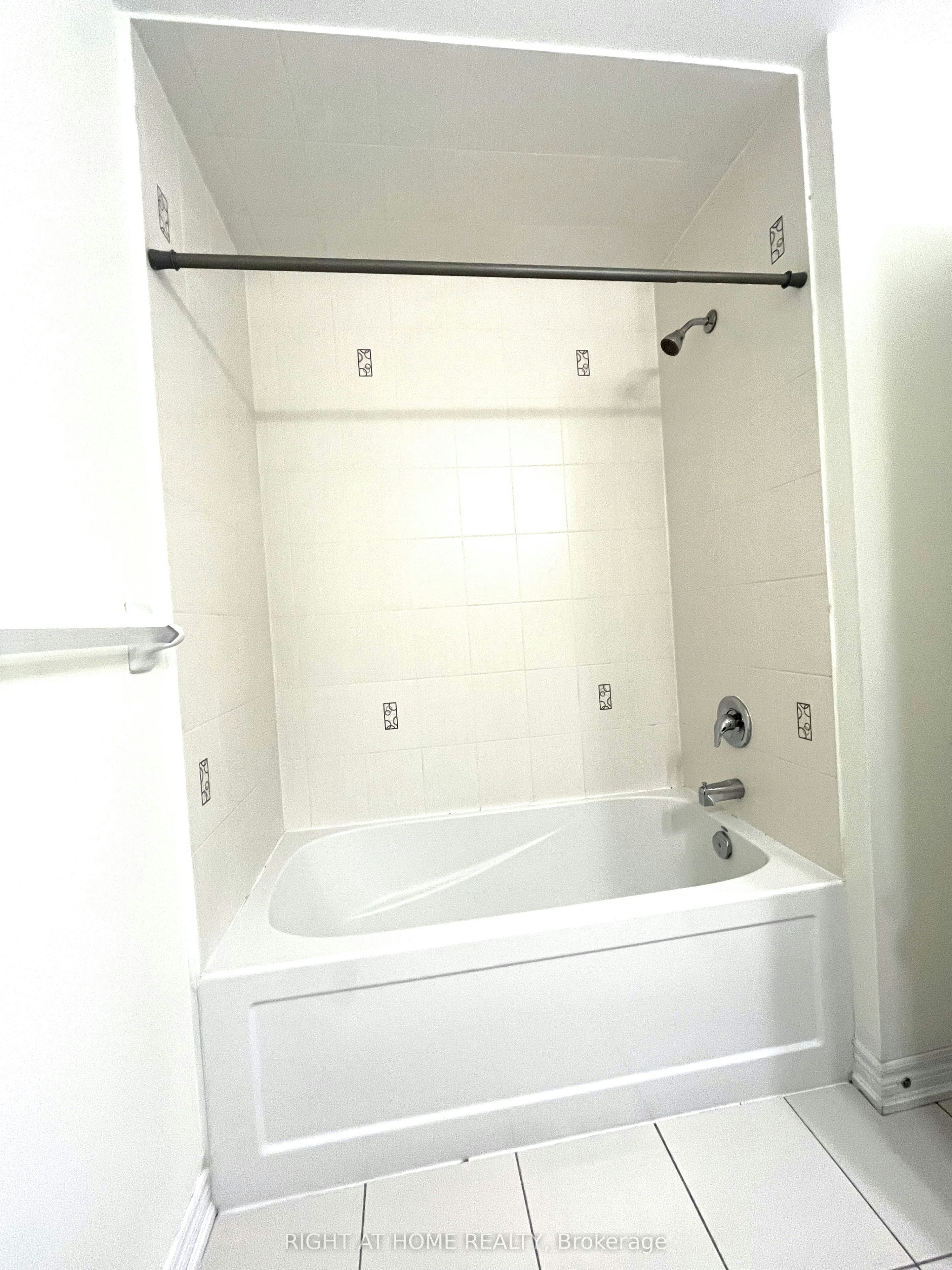 25 Rapids Lane, Hamilton, ON, L8K 0A3 - 36