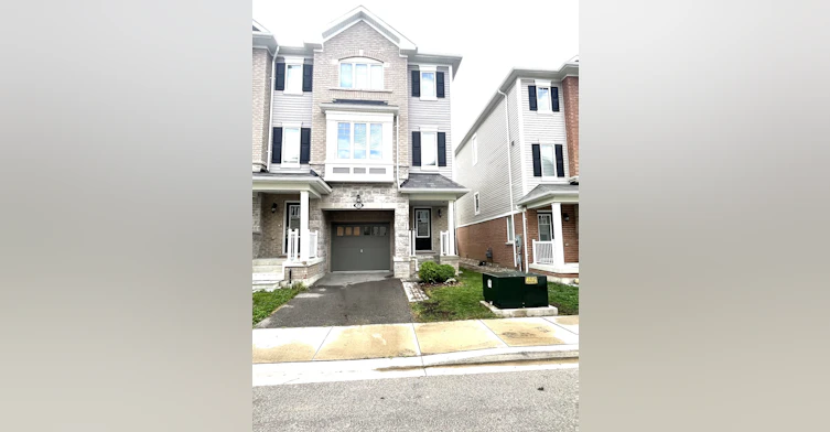 25 Rapids Lane, Hamilton, ON, L8K 0A3 - 2