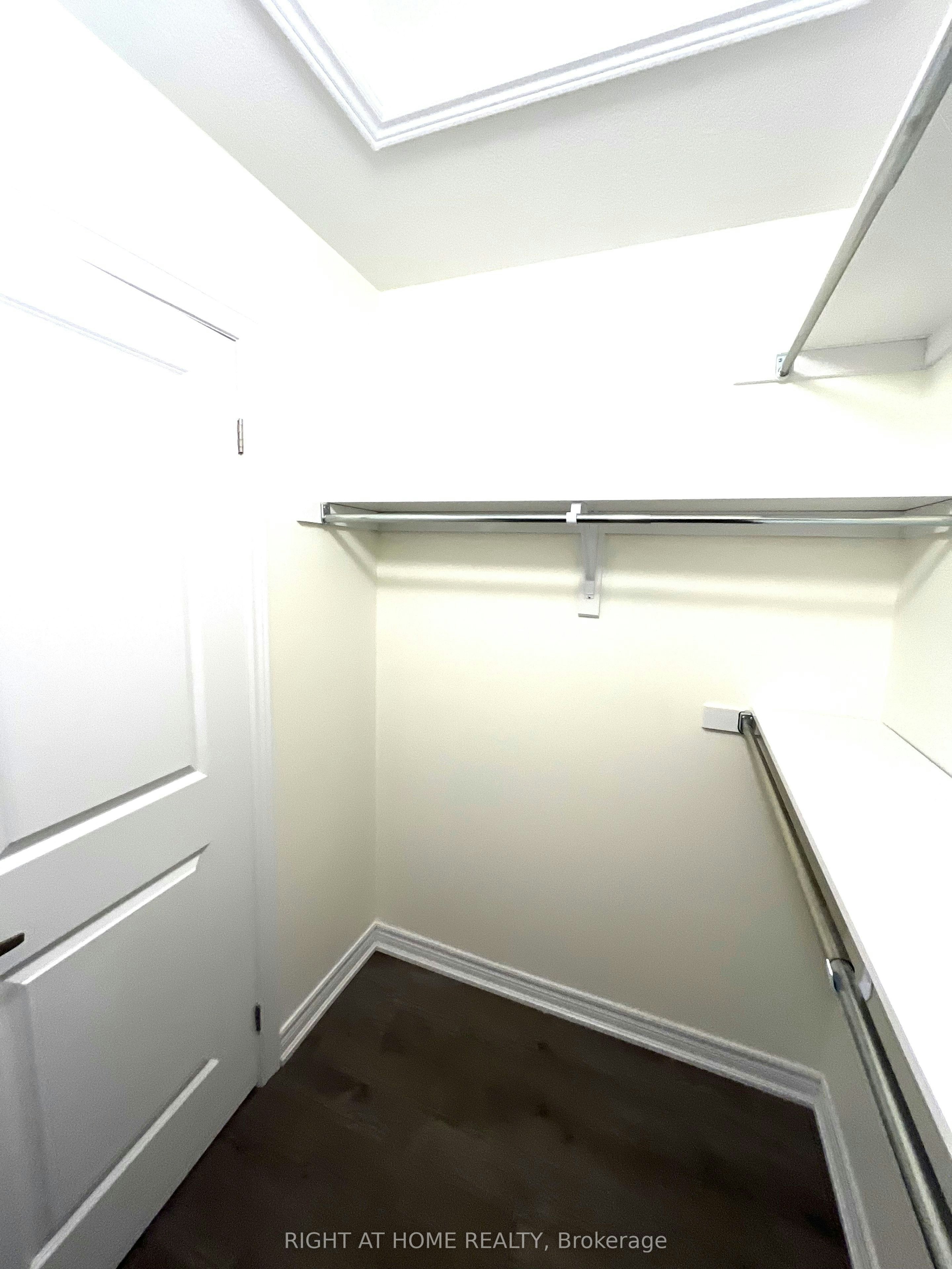 25 Rapids Lane, Hamilton, ON, L8K 0A3 - 27