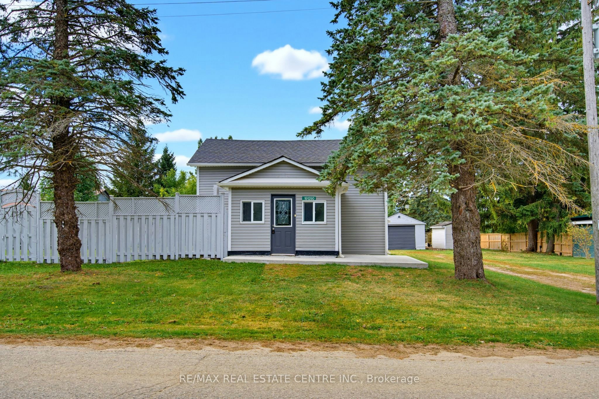 191290 13th Line, East Garafraxa, ON, L9W 7B5