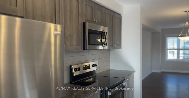 22 Bank Swallow Crescent, Kitchener, ON, N2P 2N3 - 5