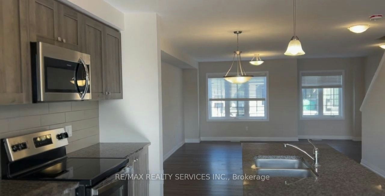 22 Bank Swallow Crescent, Kitchener, ON, N2P 2N3 - 6