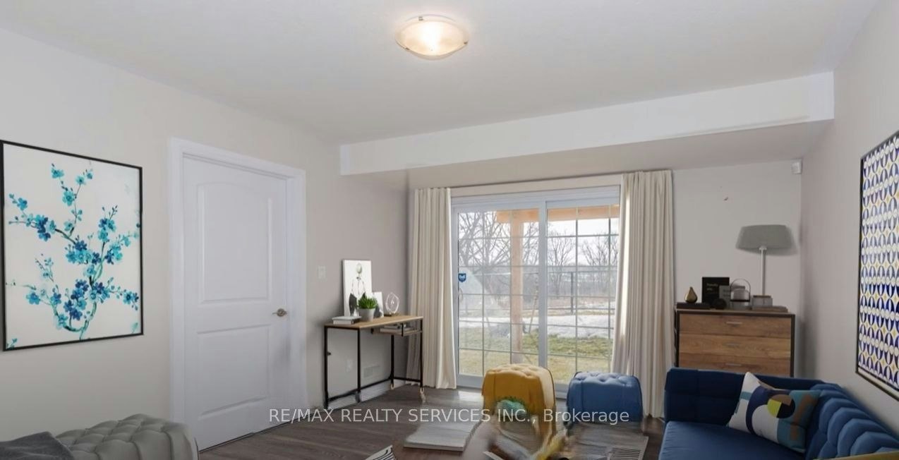22 Bank Swallow Crescent, Kitchener, ON, N2P 2N3 - 2