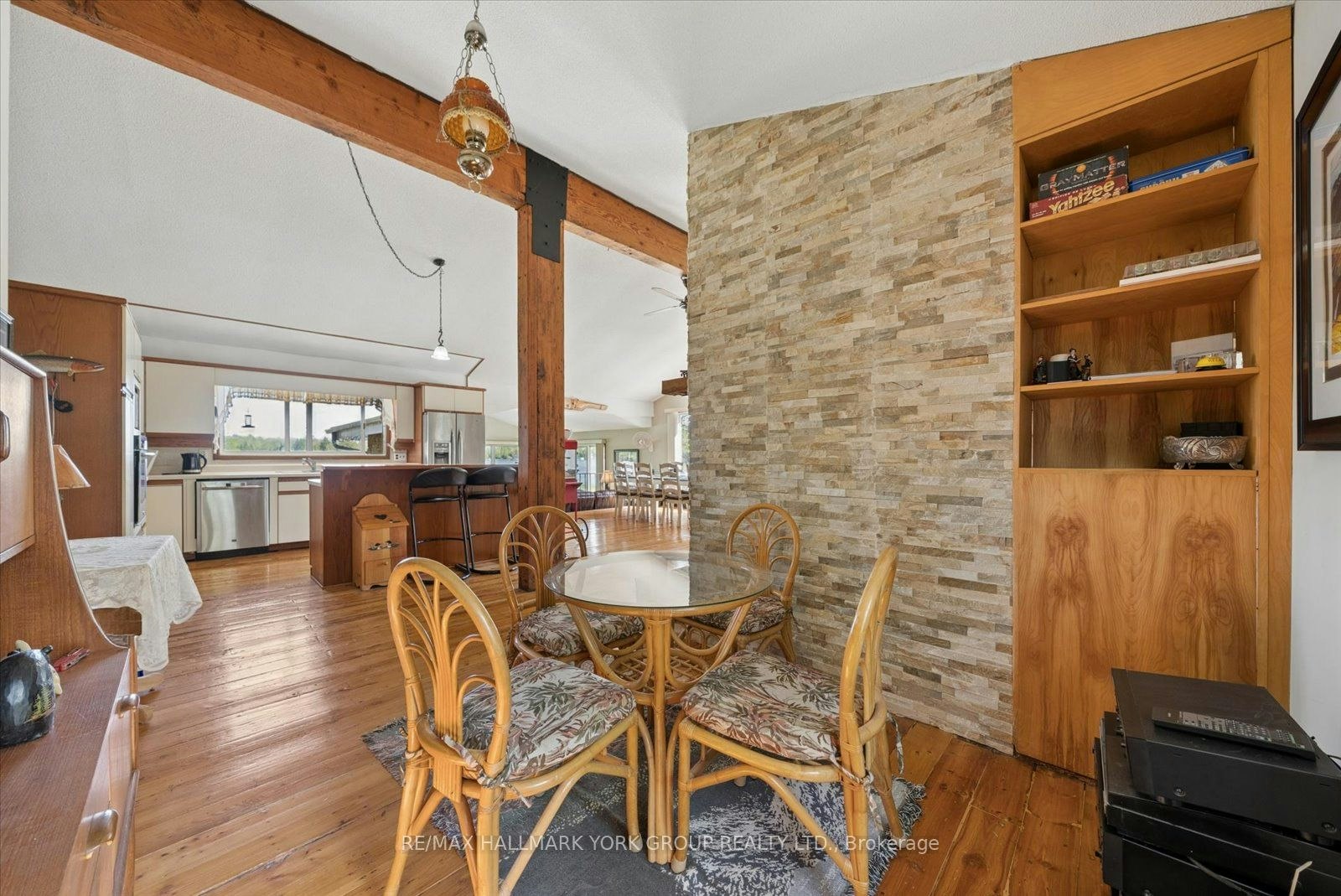 102 Albert Street, Kawartha Lakes, ON, K0M 1K0 - 22