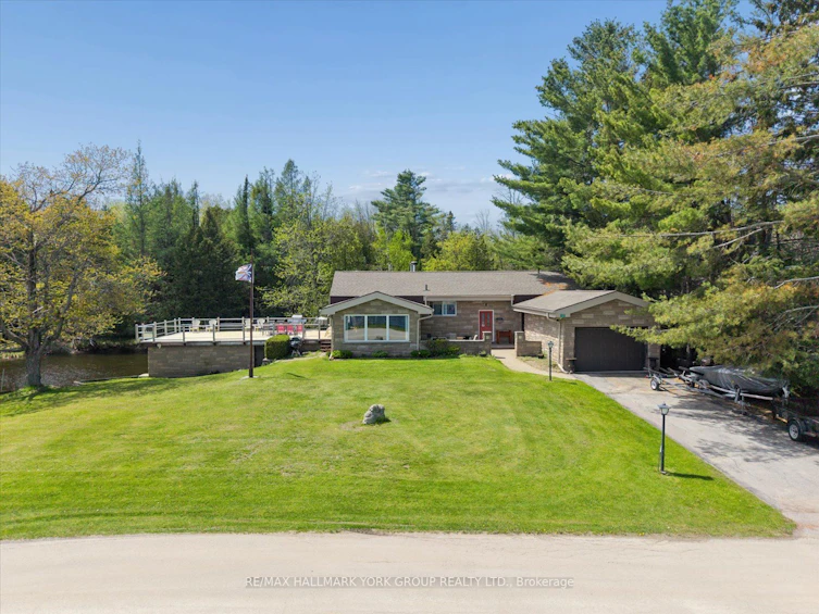 102 Albert Street, Kawartha Lakes, ON, K0M 1K0 - 5