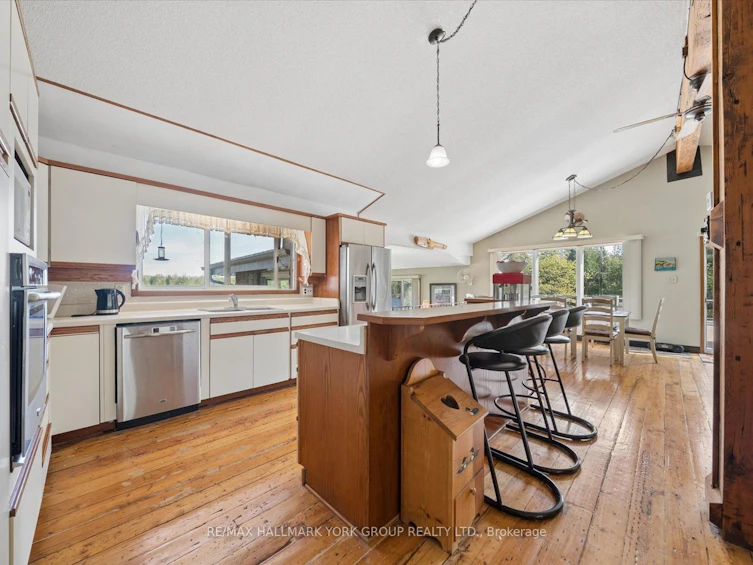 102 Albert Street, Kawartha Lakes, ON, K0M 1K0 - 18
