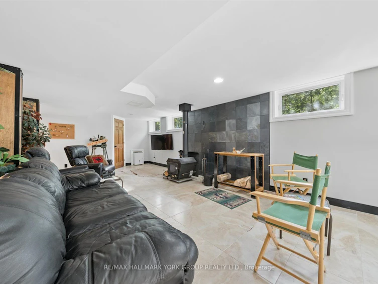 102 Albert Street, Kawartha Lakes, ON, K0M 1K0 - 35